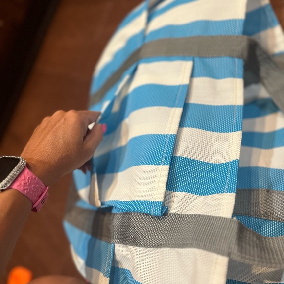 Blue and White Striped Mesh Beach Summer Sand Tote - Picture 4 of 5